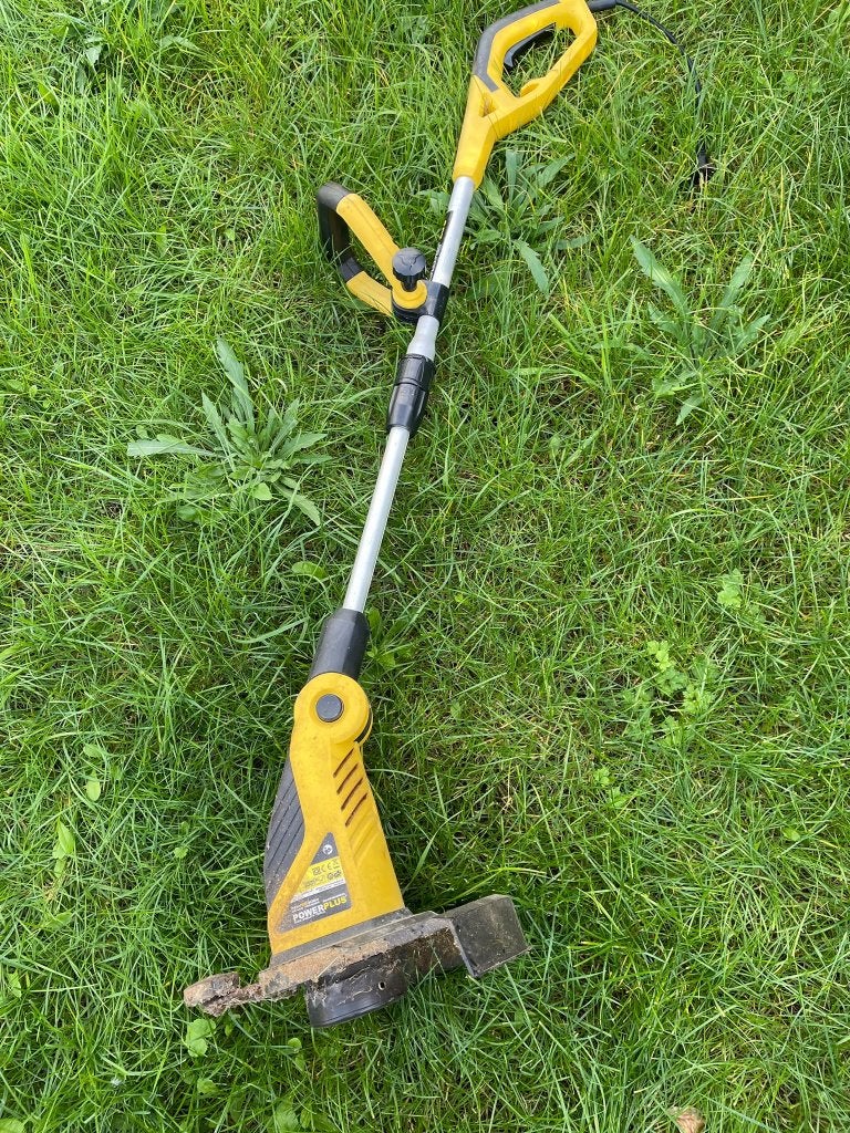 Grastrimmer Powerplus POWXG3004 450W elektrisch, Ophalen, Gebruikt, Powerplus gardenpro, 10 tot 30 cm