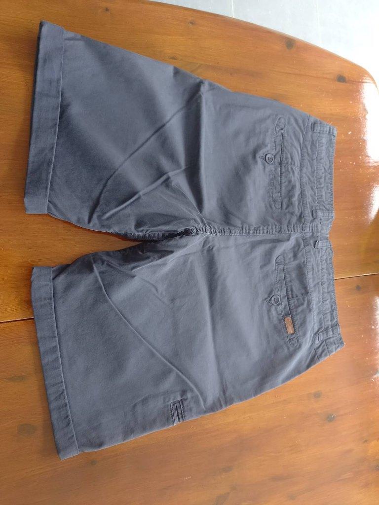 Korte broek - maat 52 - 7 euro, Enlèvement, Comme neuf, Taille 52/54 (L), Gris