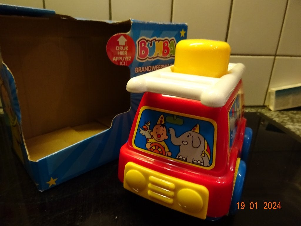Bumba Speelgoedvoertuig-Brandweerwagen-Knop om auto ...., Kinderen en Baby's, Ophalen of Verzenden