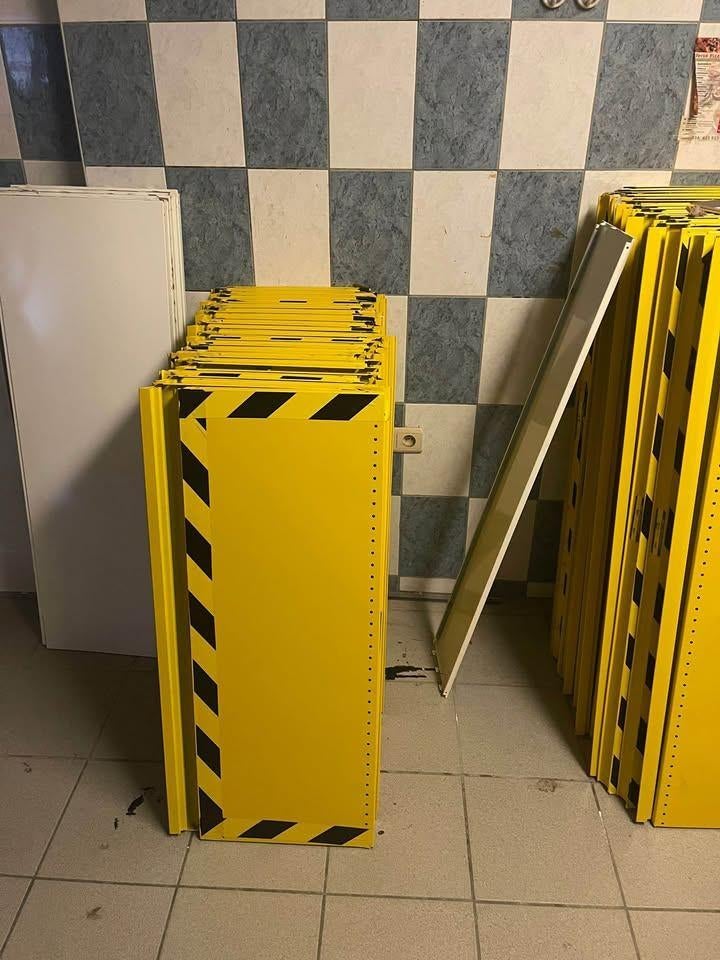Winkelrek liggers te koop €10stuk, Ophalen