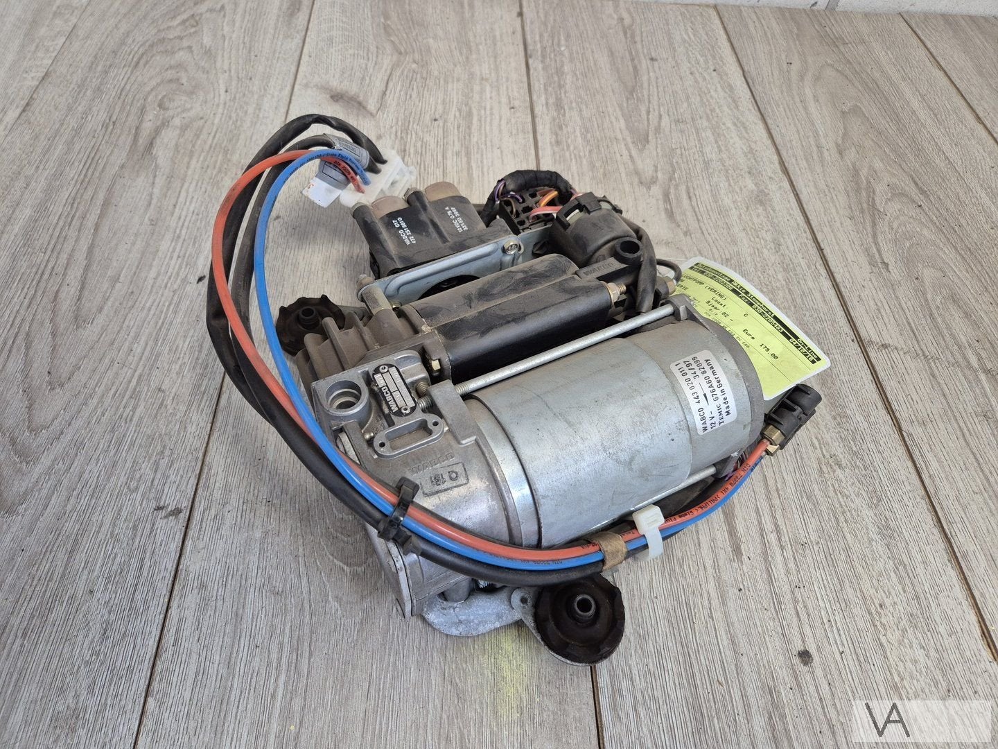 BMW 5 serie E39 / X5 E53 / 7 E65 compressor luchtvering €100, Auto-onderdelen, Ophanging en Onderstel, BMW, Gebruikt, Ophalen of Verzenden