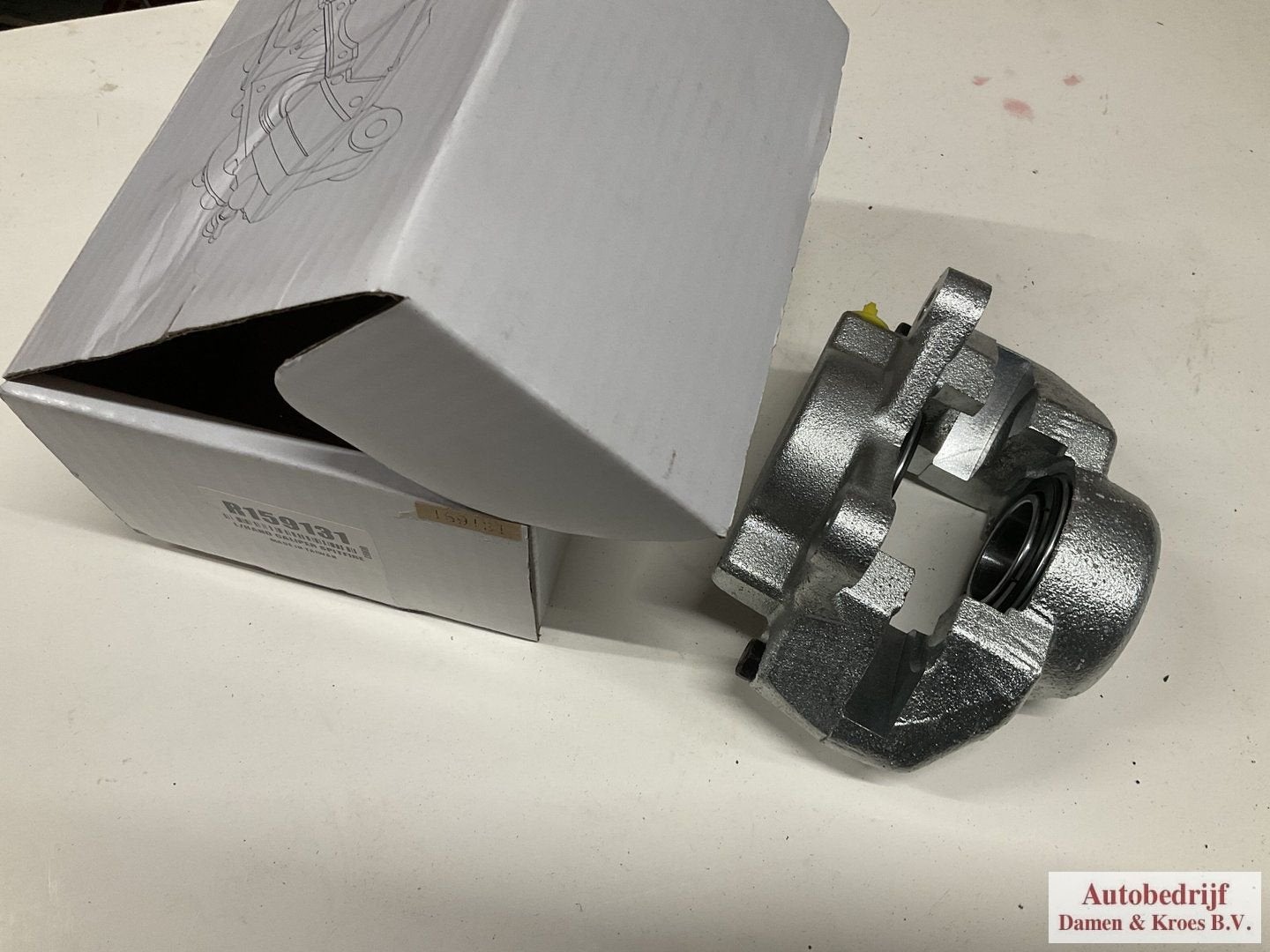 TRIUMPH remklauw R159131 LH SPITFIRE NIEUW, Neuf, -, Autres marques automobiles, -