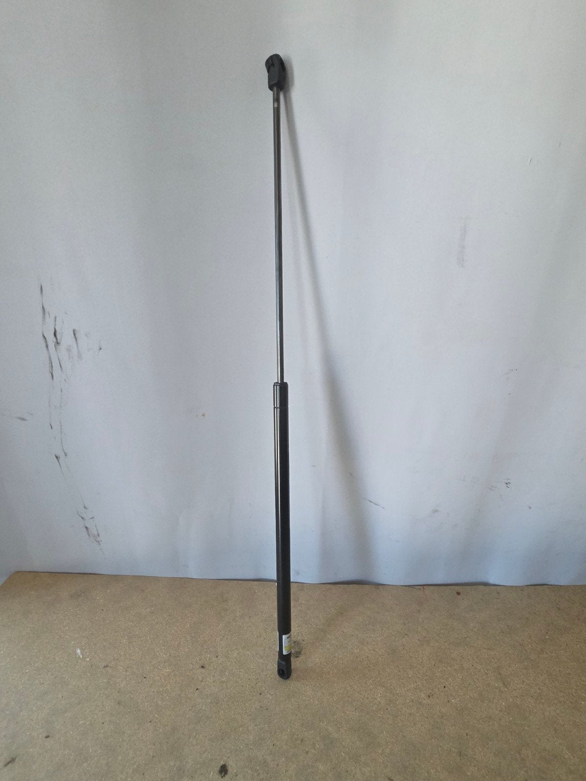 Vérin à gaz pour capot Audi A4 Combi, Autos : Pièces & Accessoires, Enlèvement, Utilisé, Avant, Audi