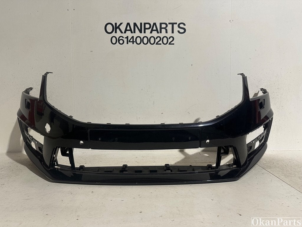 Skoda Octavia RS voorbumper 5E0807221AA, Auto-onderdelen, Voor, Tr. Vaclava Klementa 869
293 01  Mlada Boleslav, CZ, Skoda, Bumper