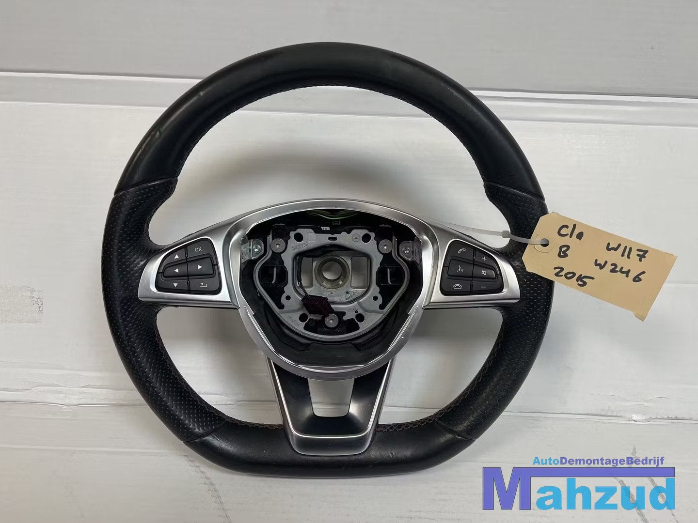 MERCEDES A B CLA W176 W246 W117 Stuurwiel stuur 2013-2019, Mercedes-Benz AG, Mercedes-Benz, Utilisé, Mercedesstrasse 120
70372  Stuttgart, DE