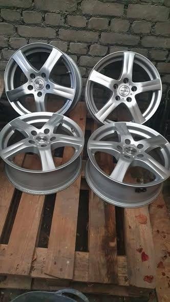 A vendre 4 jantes Mercedes classe A 160, Enlèvement, Jante(s)