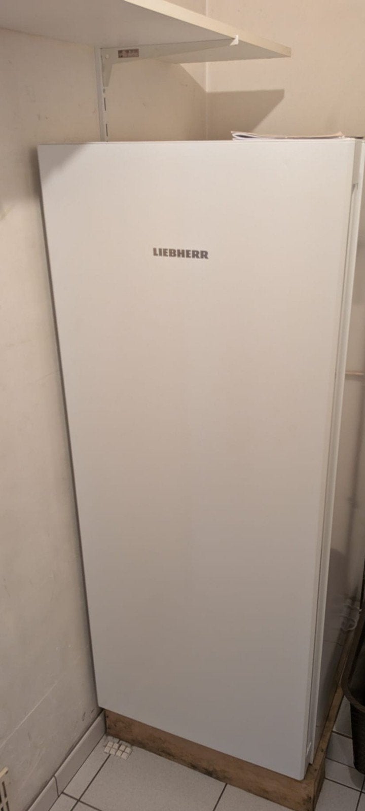 Liebherr diepvries in nieuwstaat, Elektronische apparatuur, Vriezers en Diepvrieskisten, Ophalen