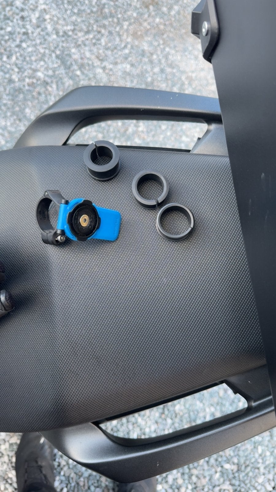 Support QUADLOCK guidon, Enlèvement, Utilisé