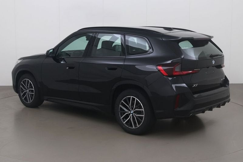 BMW X1 1.5ia sdrive18 136 AT, 4 deurs, Gebruikt, Zwart, 146 g/km