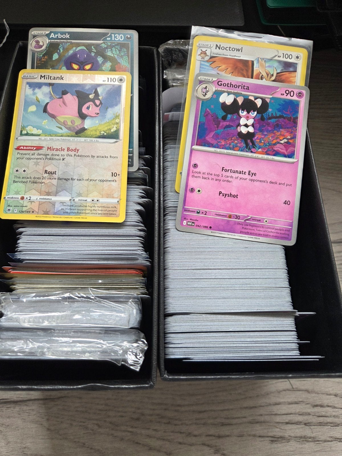 2 volle etb (+1000 kaarten) pokemon kaarten te koop, Ophalen