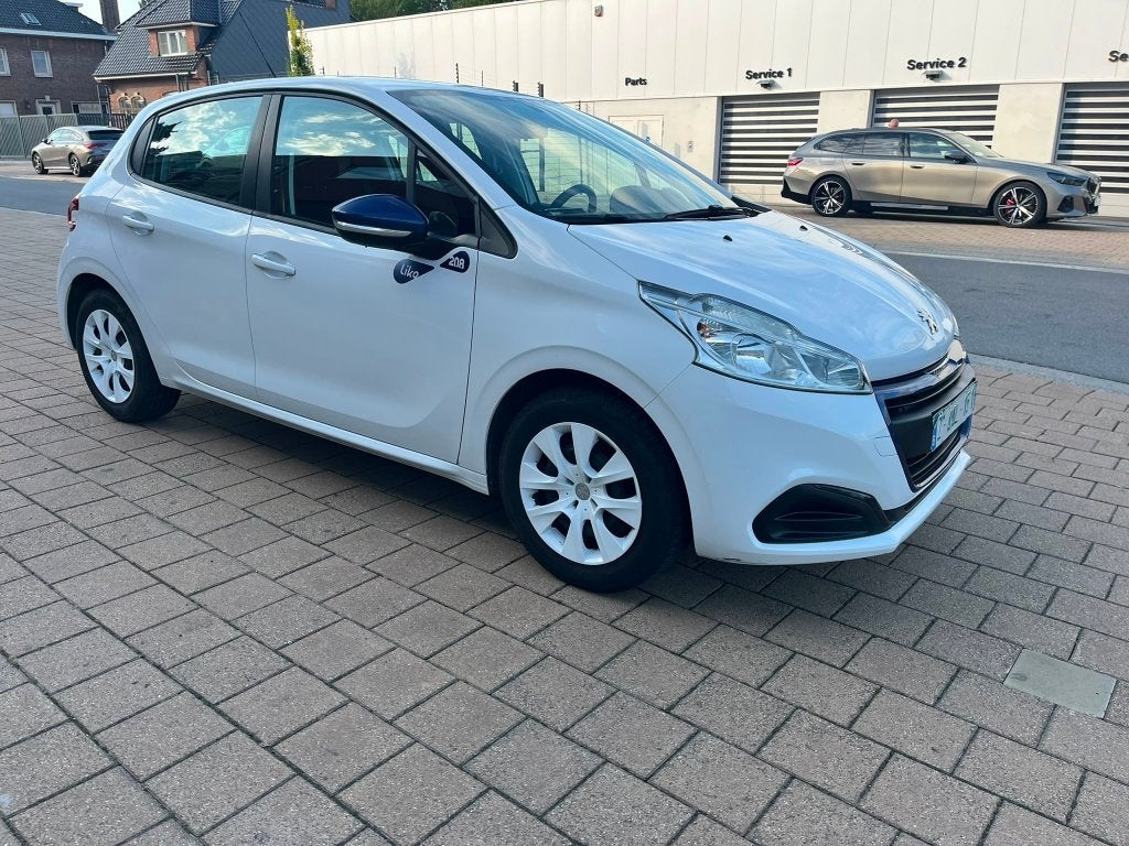 Peugeot 208 1.2i Like 2016, Entreprise, 5 portes, 5 places, Essence