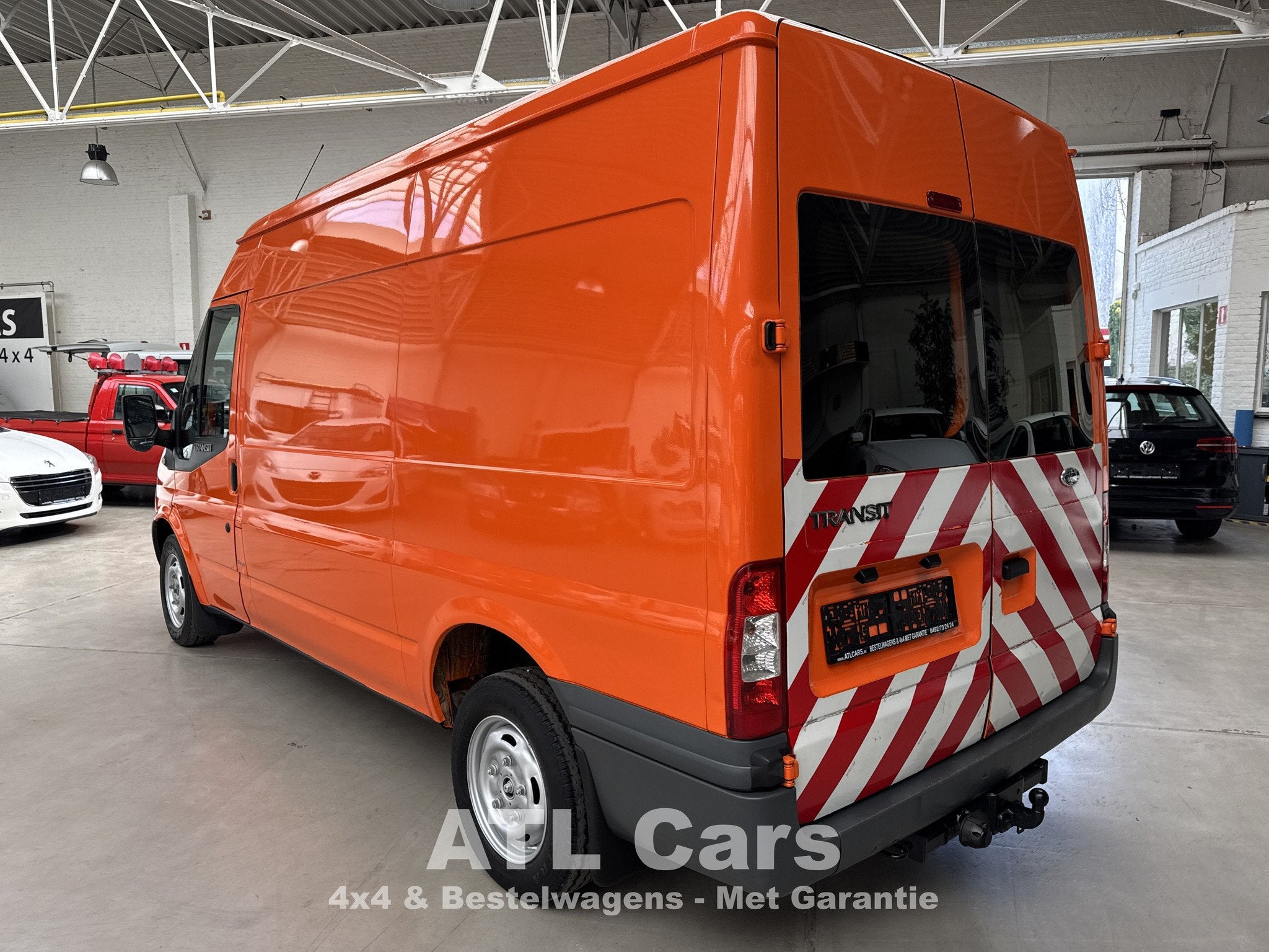Ford Transit 2.2 D | LICHTE VRACHT | TREKHAAK | 1STE EIGENAA, Autos, Camionnettes & Utilitaires, 2198 cm³, Achat, 63 kW, Entreprise