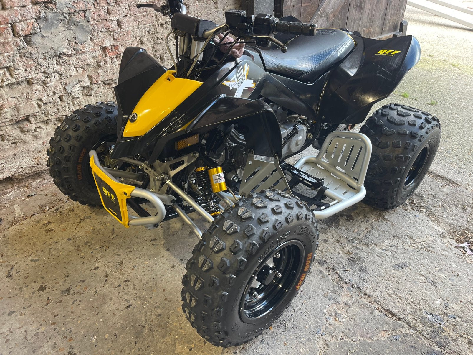 Can am ds90, Motoren, Quads en Trikes