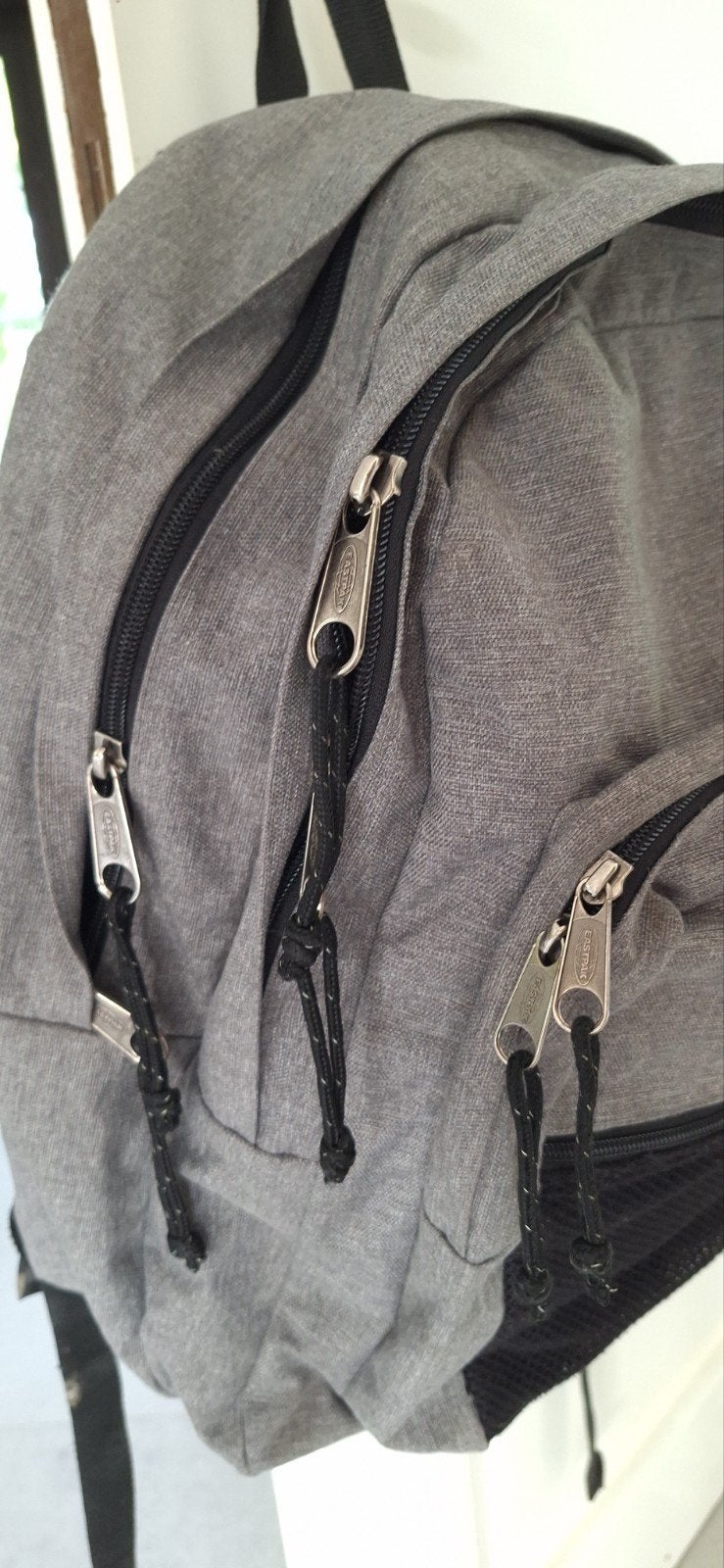 sac a dos eastpak en bon état 20eur, Handtassen en Accessoires, Ophalen of Verzenden, Eastpak