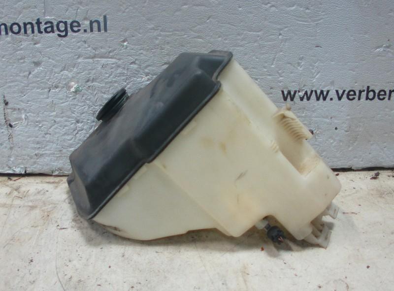 RUITENSPROEIERRESERVOIR BMW 3 serie Touring (E46 / 3), Gebruikt, Info@VerberkAutodemontage.nl, Nijverheidstraat 1a 1a
5405 AJ  UDEN, NL