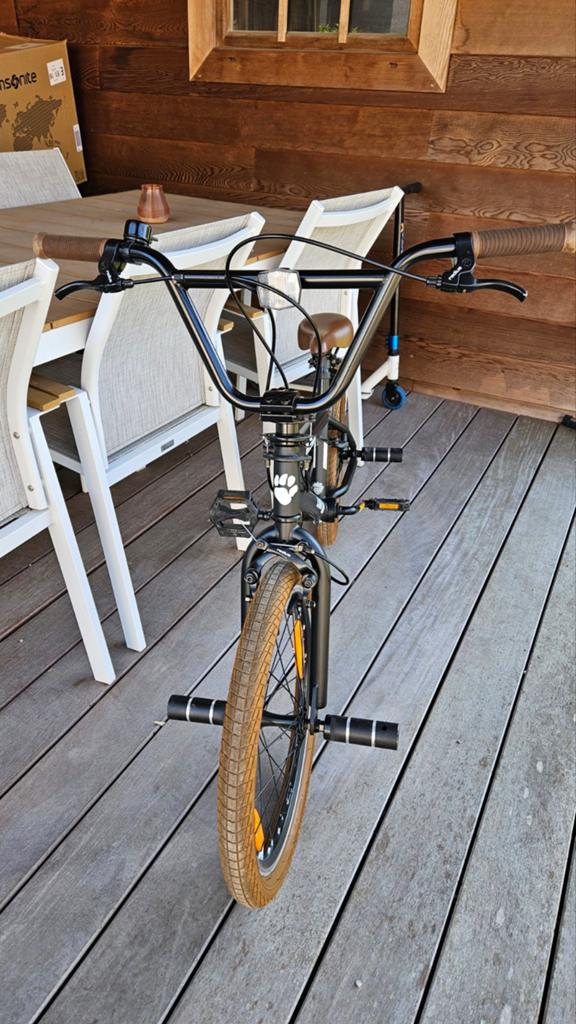 BMX Muddyfox, Enlèvement