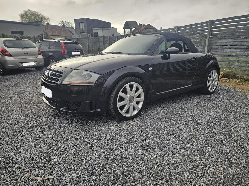 Audi TT Cabriolet – Bon investissement | Véhicule rare, Auto's, Audi, Bedrijf, Te koop, TT, Cabriolet