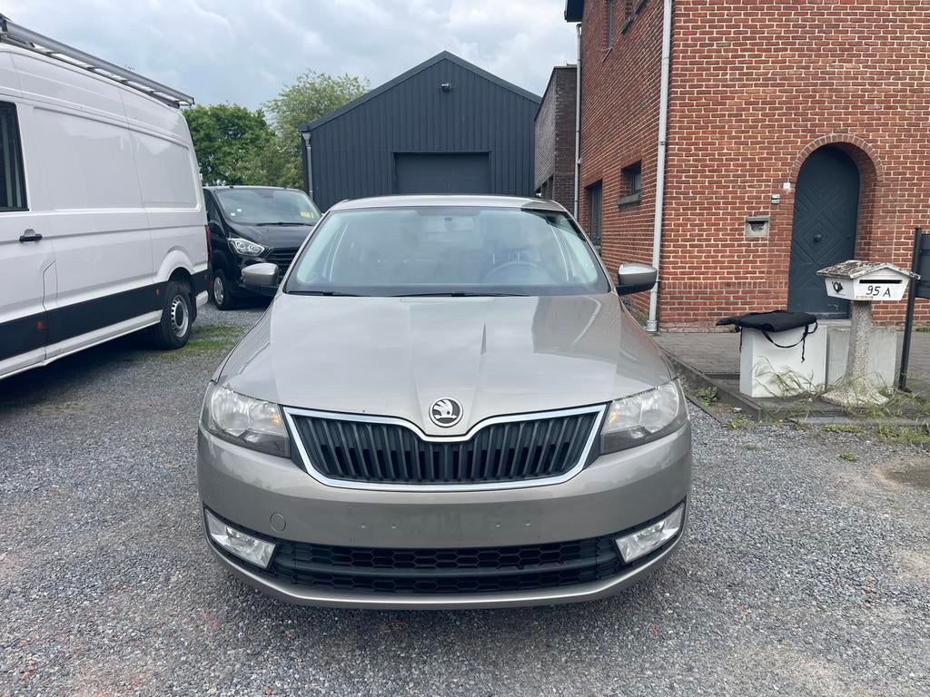Skoda Rapid 1.2 TSI Essence,Airco,Gps,Radar,Cruise control,, Autos, Achat, 63 kW, Boîte manuelle, Entretenue par le concessionnaire
