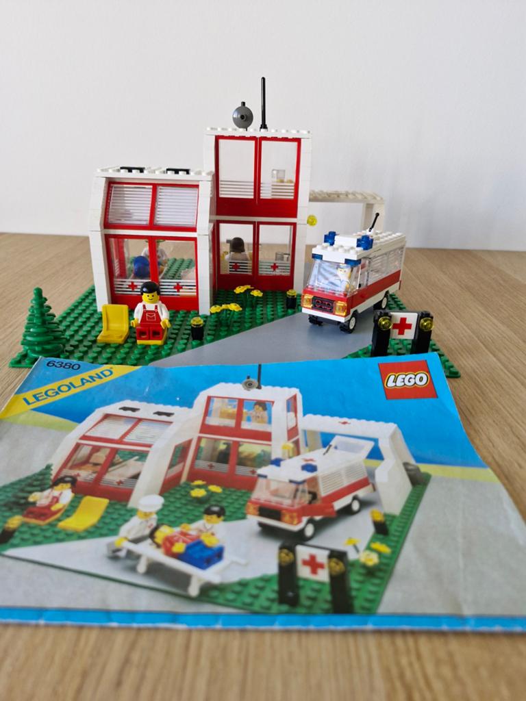 Hôpital Lego et avion médical, Enlèvement ou Envoi, Complet, Lego, LEGOLAND