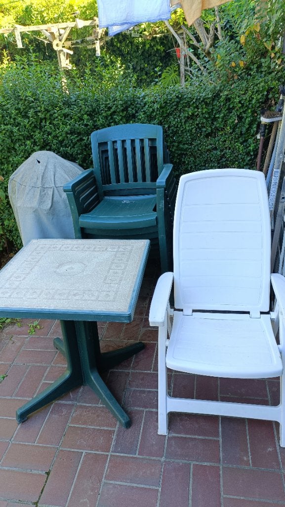 Tuintafels en -stoelen, Ophalen, Gebruikt, Plastic, Stapelbaar