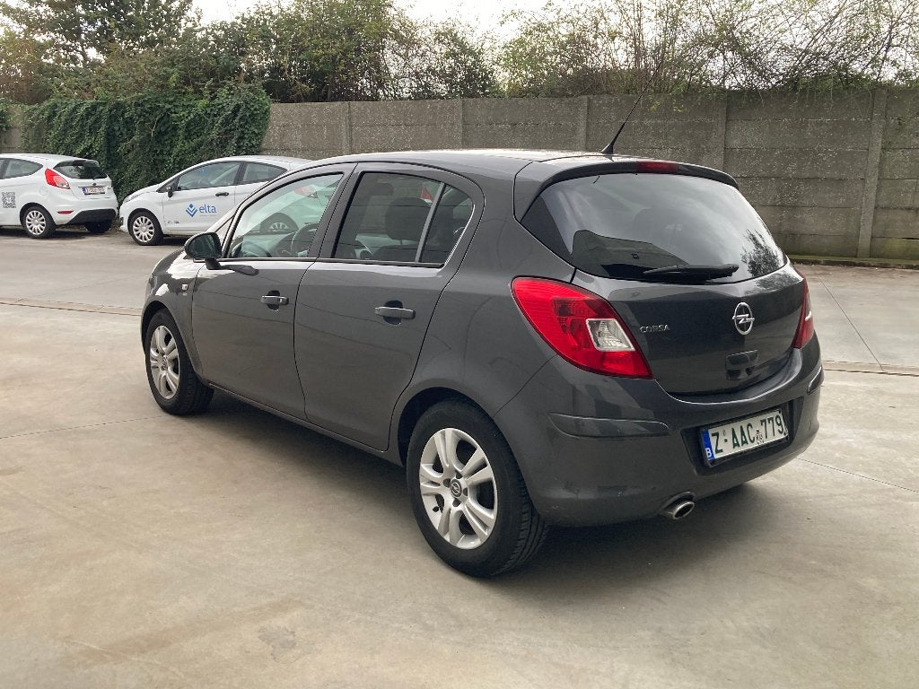 Opel Corsa 1.4 essence 2011*125000km*Euro 5 *LEZ OK*REMORQE, Achat, 5 portes, 5 places, https://public.car-pass.be/vhr/0043a55e-67d8-4aaa-85d1-ff2a676640