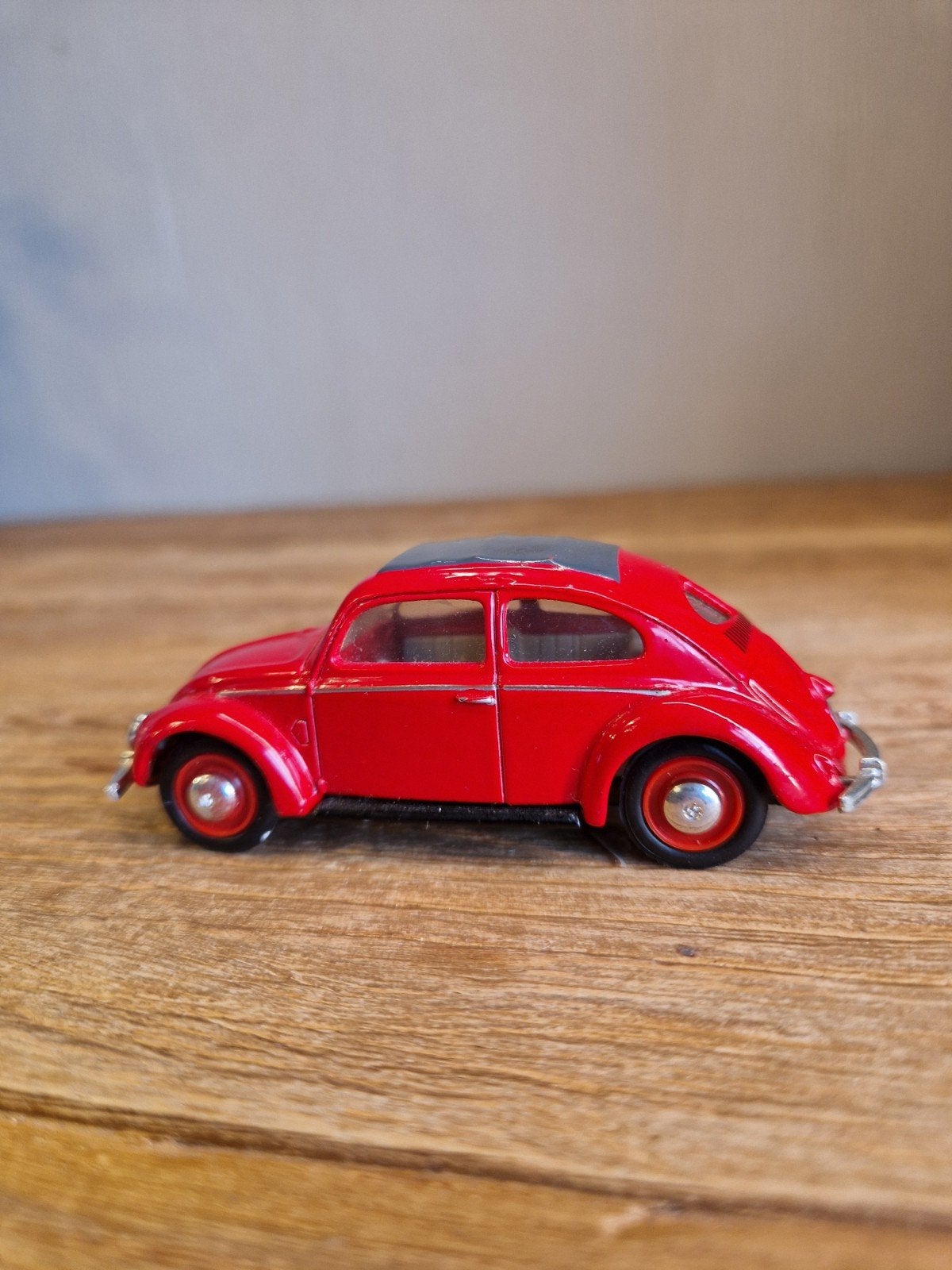 Matchbox Dinky 1/43 Volkswagen bril kever deluxe sedan, Ophalen of Verzenden