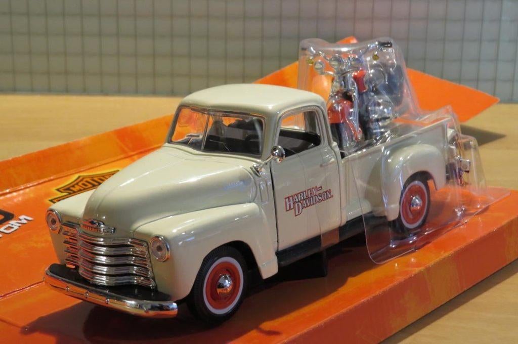 Chevrolet 3100 pickup + Harley Davidson FLSTS Springer 1:24, Hobby & Loisirs créatifs, Voitures miniatures | 1:24, Enlèvement ou Envoi