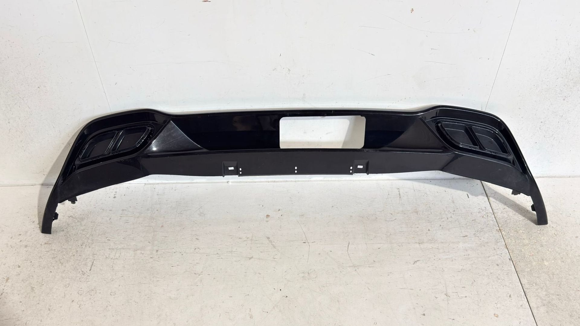 Diffuseur Volkswagen Golf 8 R-line 5H6807567J, Arrière, Pare-chocs, Volkswagen, Volkswagen AG