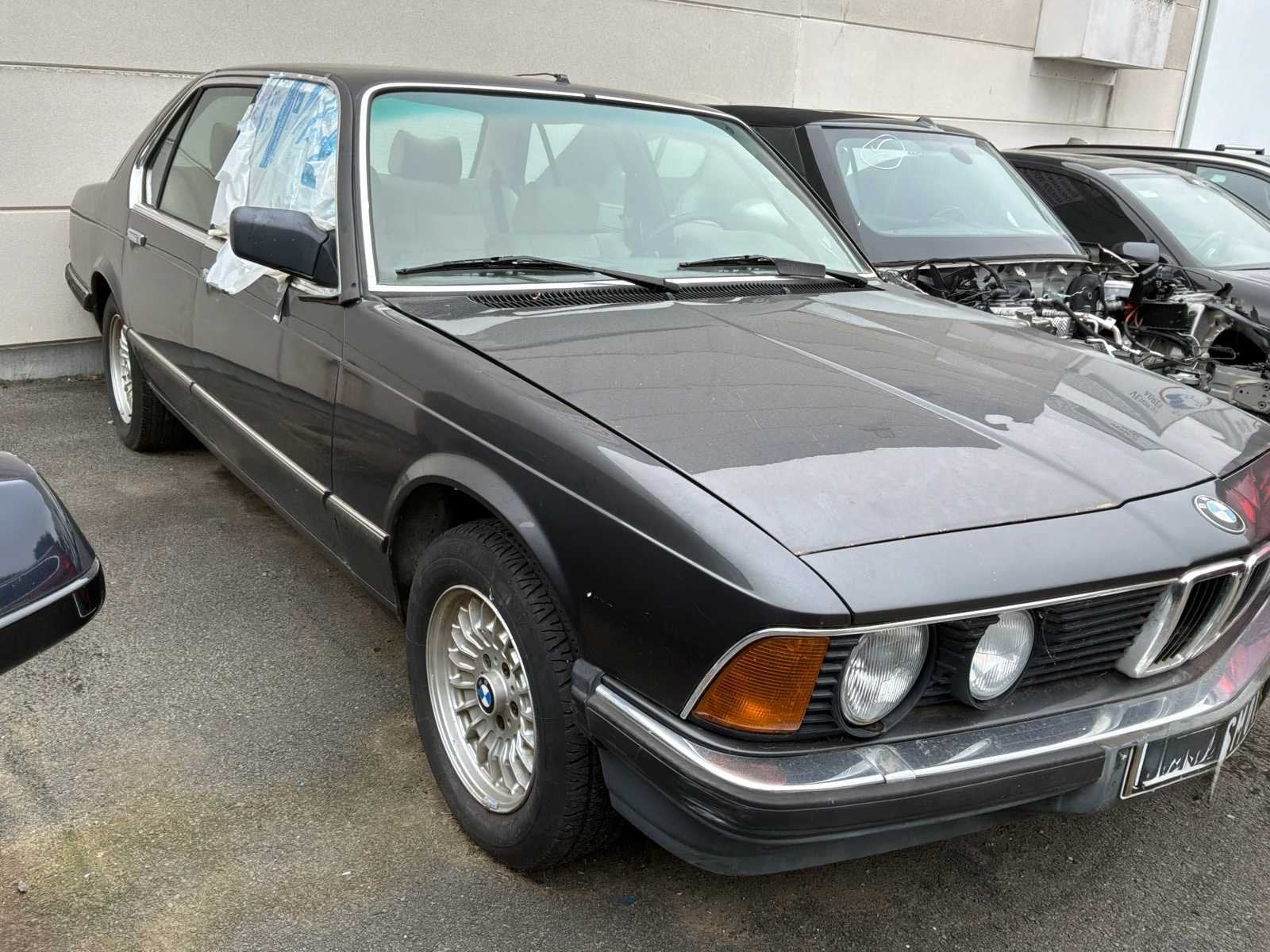 BMW Série 7 – 728i 728i / E23 Ancêtres, Autos, Achat, Entreprise, Berline, BMW