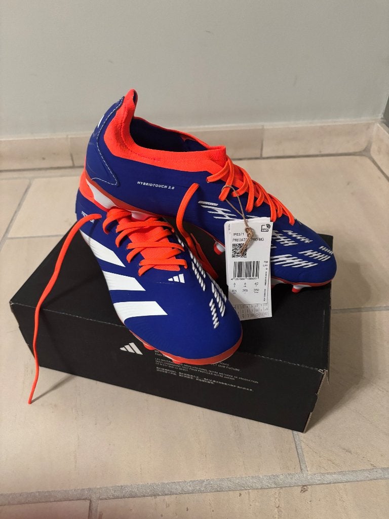 Adidas Predator Pro MG voetbalschoenen, Ophalen of Verzenden, Nieuw, Schoenen