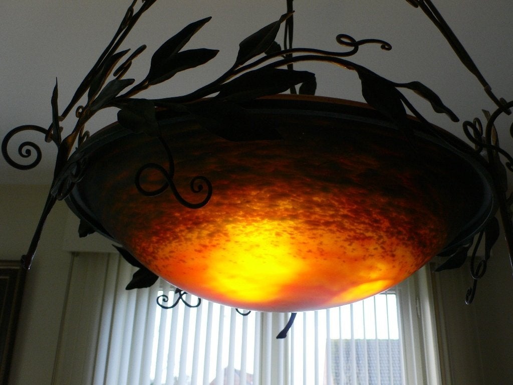 Luster in smeedwerk  Carion met Pate De Verre  Schneider, Antiek en Kunst, Ophalen