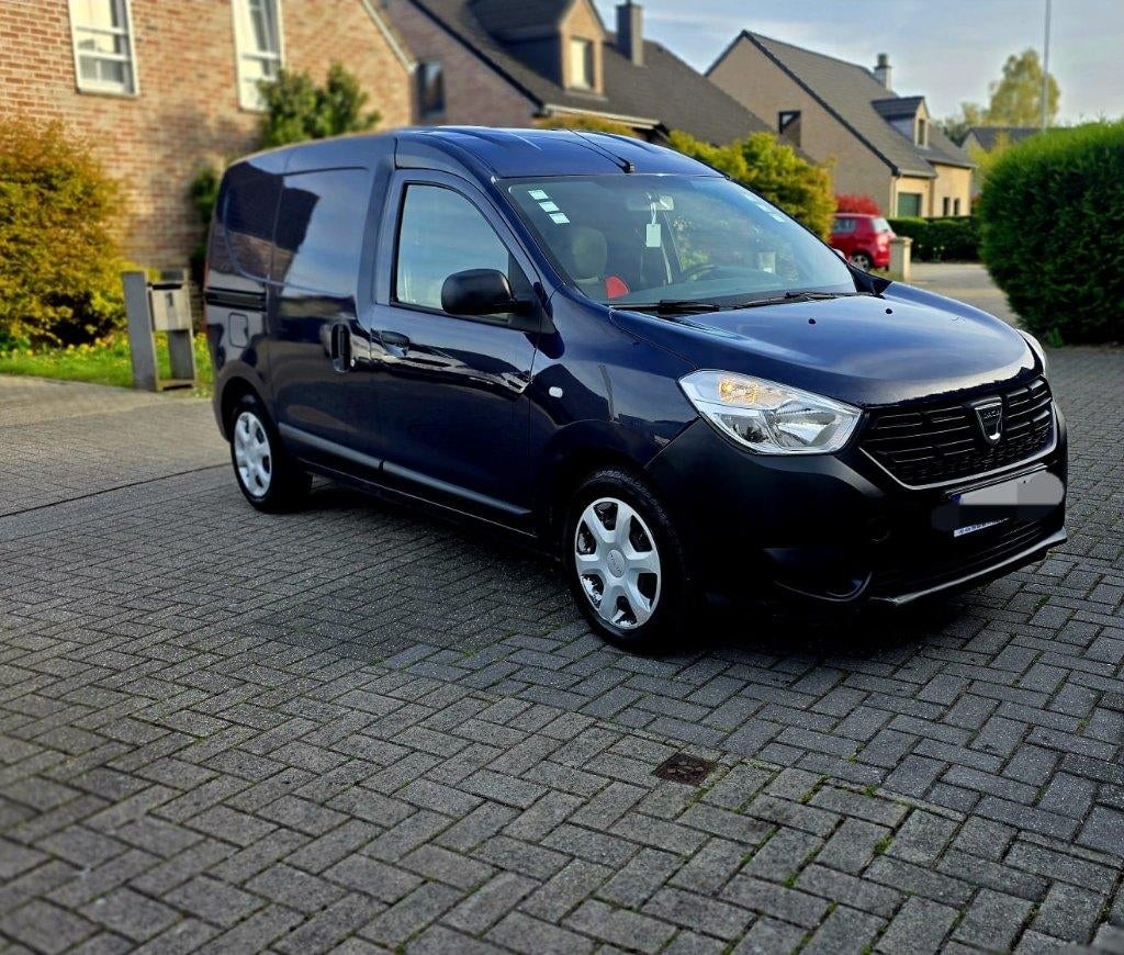 Dacia dokker 1.5 dci 2017, Autos, Dacia, Particulier, Dokker, Air conditionné, Diesel, Euro 6, 5 portes, Boîte manuelle