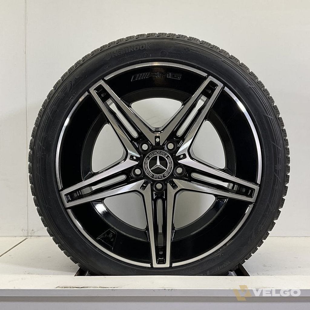 MERCEDES C KLASSE W205 W206 SET VELGEN + WINTERBANDEN 18 INC, Auto-onderdelen, 18 inch, -, -, Banden en Velgen