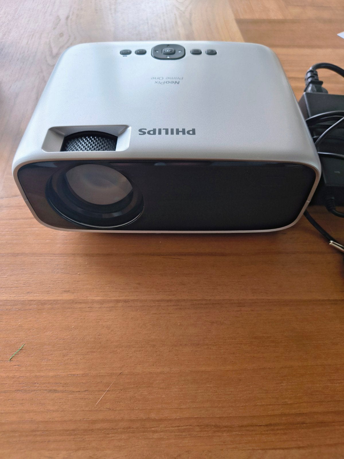 Philips neopix prime one, Audio, Tv en Foto, Beamers, Ophalen of Verzenden