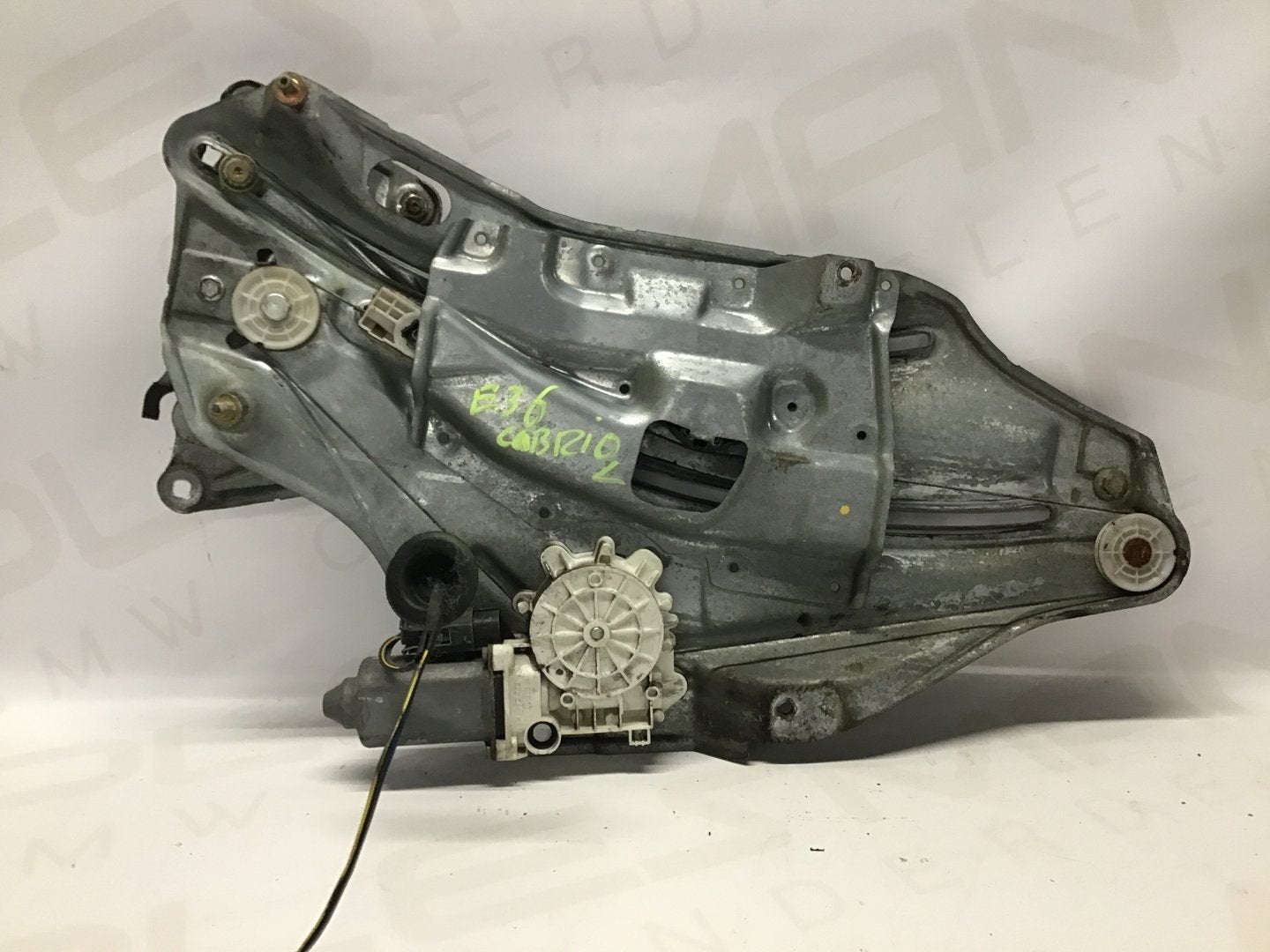 Raammechanisme linksachter BMW E36 cabrio 67628353, -, Utilisé, -, Enlèvement ou Envoi