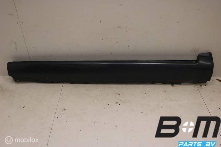 Sideskirt rechts Audi A8 4E 4E0853860D, Utilisé