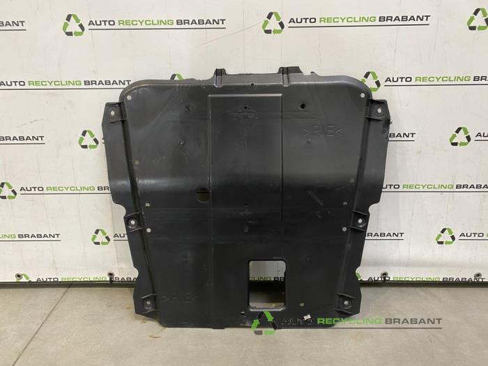 Plaque de protection sol d'un Dacia Sandero, -, 3 mois de garantie, Utilisé, -