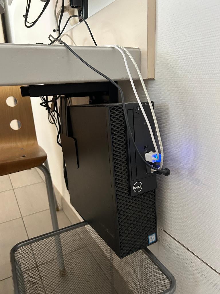 ORDINATEUR DELL OPTIFLEX 3050, Informatique & Logiciels, Enlèvement, Utilisé, Avec moniteur