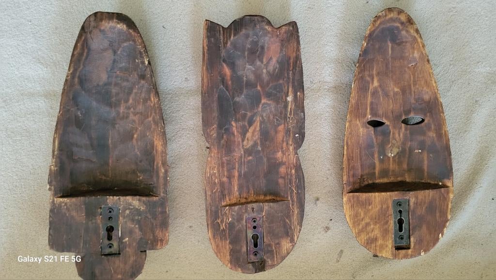3 Afrikaanse maskers muurdecoratie ..nieuw, Antiek en Kunst, Ophalen