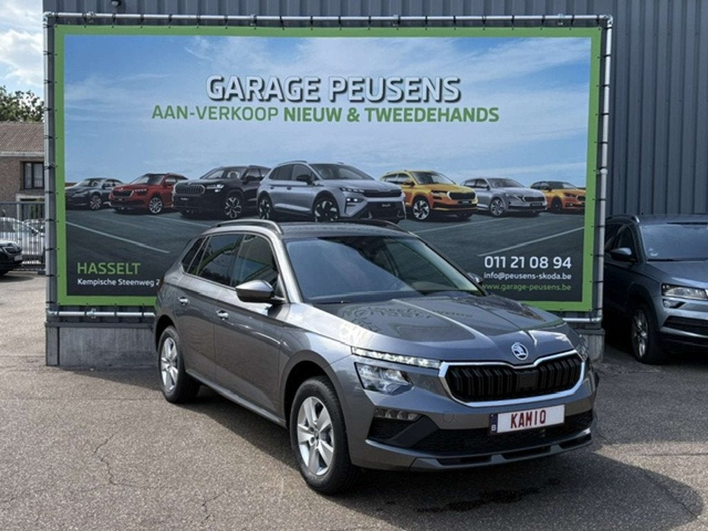 Skoda Kamiq 1.0 TSI Family, Auto's, Stof, Overige kleuren, 95 pk, Bedrijf