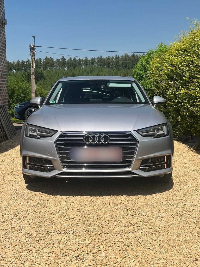 Audi A4 Avant 35 TDi Sport S tronic, Cuir, Argent ou Gris, Achat, 110 g/km