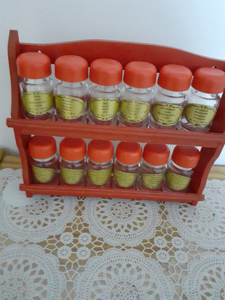 Etagère en bois rouge à épices + petits pots vintage, Enlèvement, Utilisé