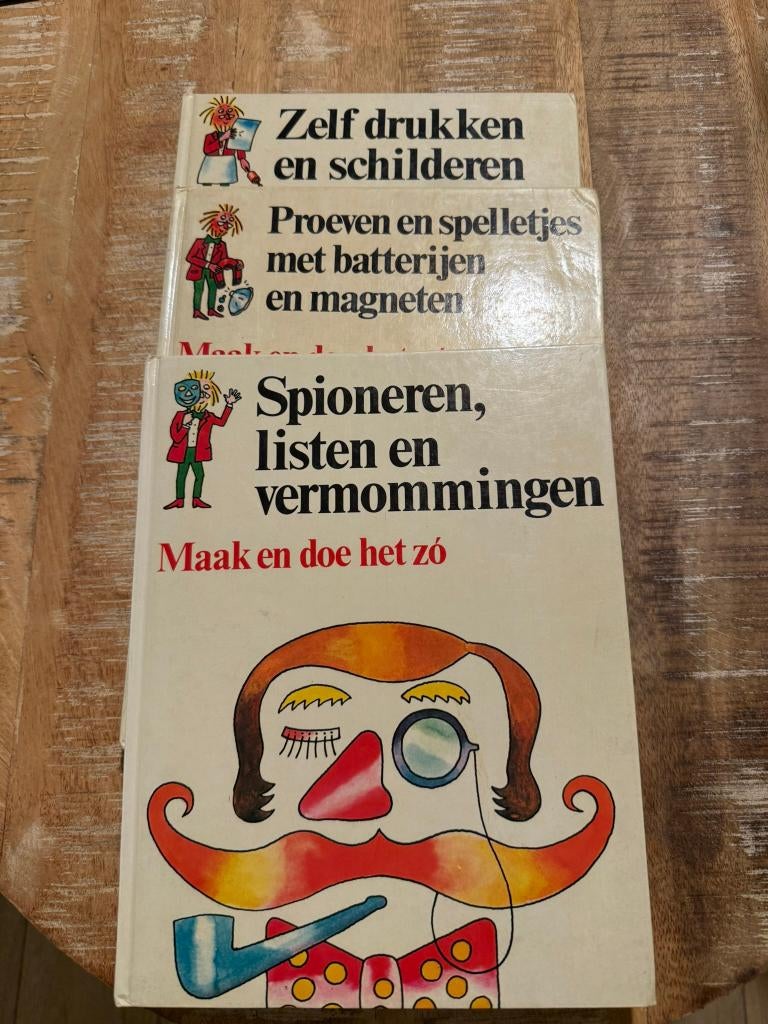3 vintage kleuter knutsel boeken: Maak en doe het zo, Boeken, Gelezen, Jongen of Meisje, Ophalen of Verzenden, 5 of 6 jaar