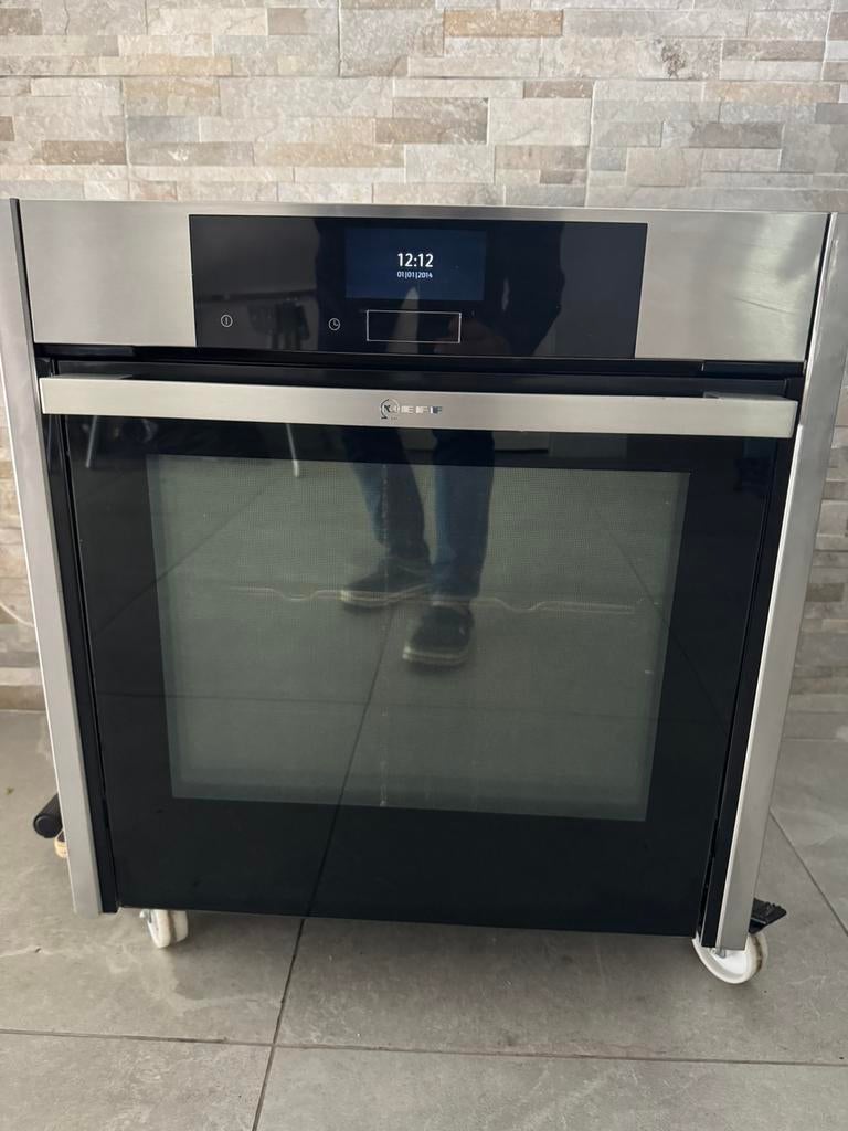 De NEFF inbouwoven werkt perfect, zelfreinigend, Elektronische apparatuur, Ophalen, Zo goed als nieuw, Neff, Oven