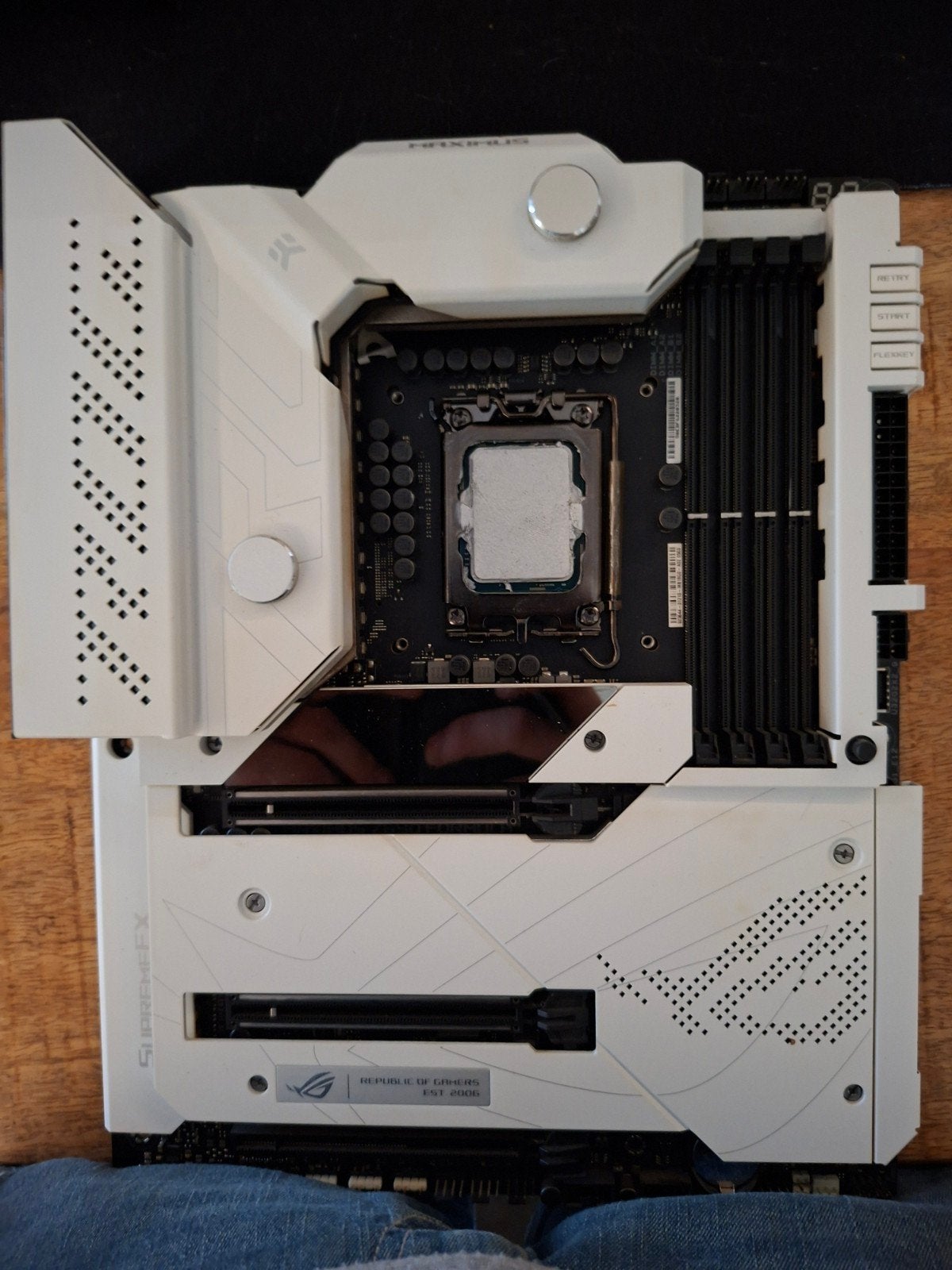 ASUS ROG MAXIMUS Z690 FORMULA, Computers en Software, Moederborden, Ophalen, Gebruikt, Intel, DDR5