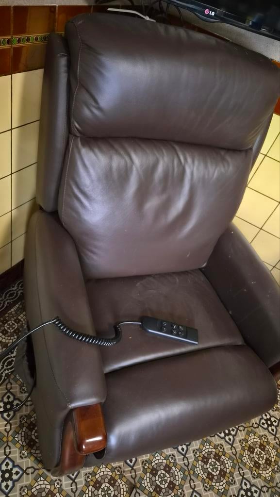 Relax zetel elektrisch, Huis en Inrichting, Ophalen