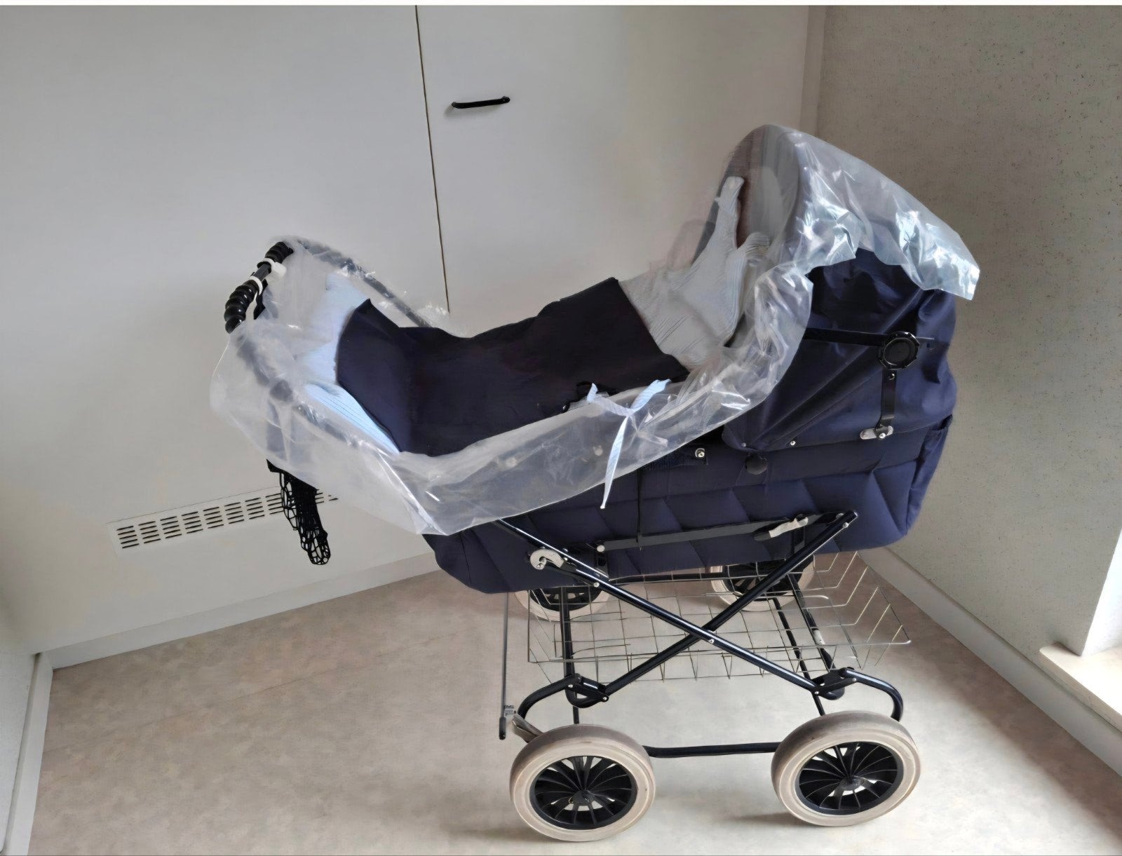 Prachtige vintage/retro kinderwagen (donkerblauw), Enlèvement, Utilisé, Autres marques, Modèle duo
