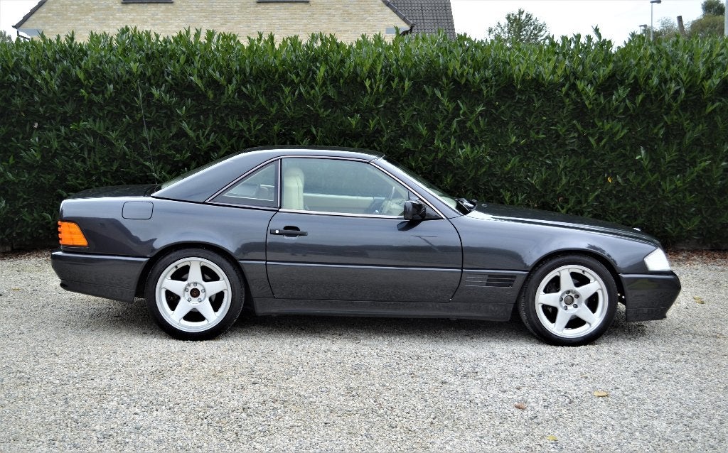 MERCEDES-BENZ - SL 300 - CUIR BEIGE - BVA