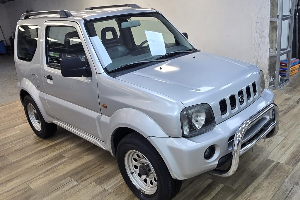 SUZUKI JIMNY 4X4 1.3 ESS 2002 AIRCO/200.000KM/4.499 €, Auto's, Suzuki, Bedrijf, Te koop, Jimny, ABS, Airbags, Airconditioning