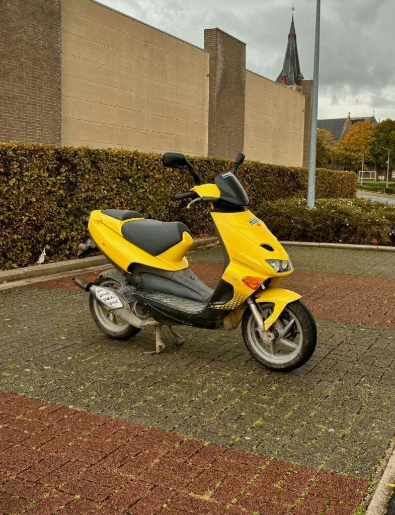 cyclomoteur Aprillia SR50, classe B, 49 cm³, Classe B (45 km/h), Enlèvement, Utilisé